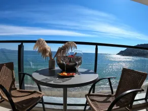 Sun Hotel By En Vie Beach - Room