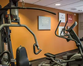 Comfort Suites Edinboro - Fitnessbereich