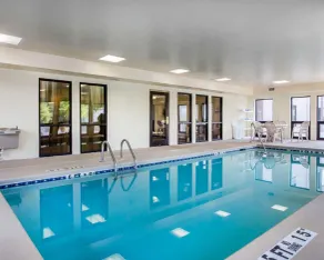 Comfort Inn & Suites at Stone Mountain - Piscine