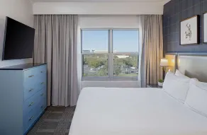 Hilton San Antonio Hill Country - Room
