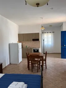 AKROTIRI - Zimmer