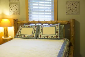 Blessing Lodge by Amish Country Lodging - Chambre