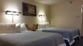 Days Inn by Wyndham Buena Park Anaheim - Chambre