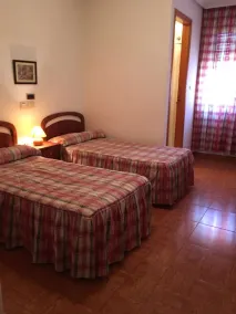 Hostal Los Chopos - Zimmer