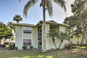 Sunny St Augustine Condo w/ Wifi - Walk to Beach! - Intérieur