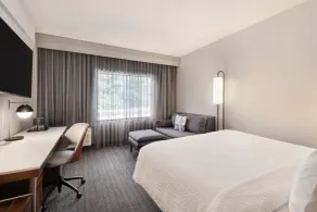 Courtyard by Marriott Burlington - Chambre