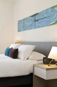 Quarters at Flinders Hotel - Room