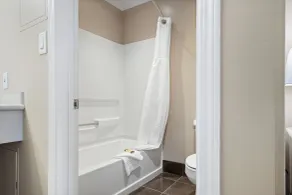 Glenwood Inn & Suites - Salle de bain