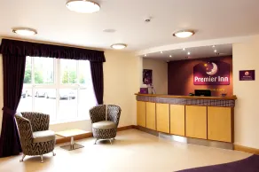 Premier Inn Cwmbran - Reception