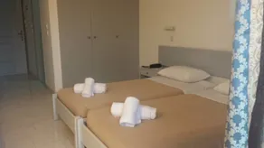 Summer Days - Room