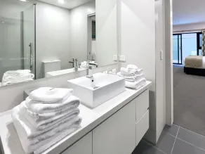 Sixty Six Boutique Apartments - Badezimmer