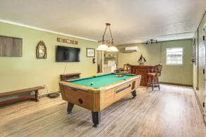Fish & Hunt! Waterfront Home w/ Dock in Midway - Interiør