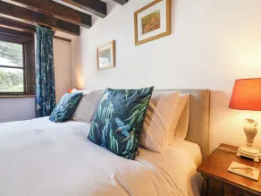 Stable Cottage - Camera