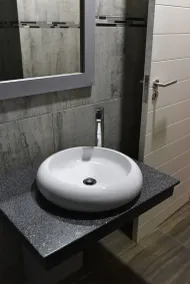 Regal Inn Umhlanga Gateway - Bathroom