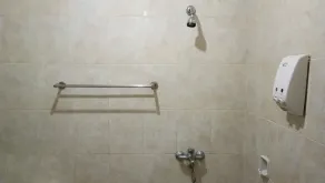 C'One Hotel Cempaka Putih - Badeværelse