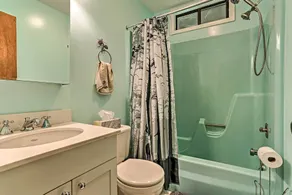 Home in Big Bass Lake Community: Fire Pit & Grill! - Bathroom