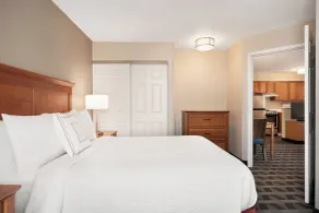 TownePlace Suites by Marriott Springfield - Chambre