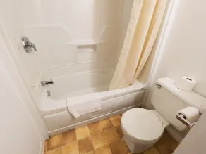 Sherwood Inn and Motel Charlottetown - Badezimmer