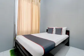 Hotel O Guesthouse Sabar Makmur Kledung - Zimmer