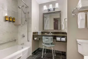 Best Western Plus Brandon Inn - Salle de bain