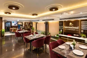 Hotel International Inn - Near Delhi Airport - Restaurant