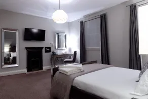 The City Rooms - Room