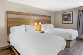 Best Western Plus Heritage Rail-South York/I-83 - Room