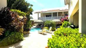 Impressive 2-bedroom apartment 2km from Eagle beach - Pool