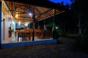 Dangin Kubu Bungalow - Restaurant