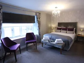 Recruiting Sergeant - Room