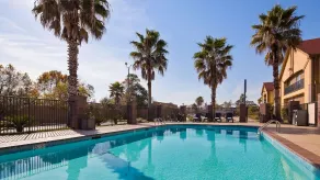 Best Western Inn & Suites - Lake Charles - Piscine