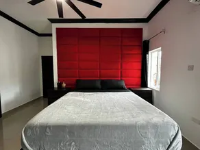 Luxury Living- Modern - Contemporary Home with Brand New Pool in Manor Park - Zimmer