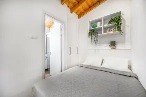 Olga Apt 4- Lovely Studio on Ground Floor - Room