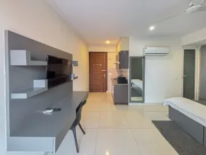 Housr 1 RK Sector 27 Gurgaon Golf Course - Zimmer