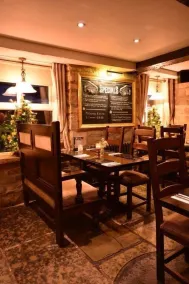 Busfeild Arms - Restaurant