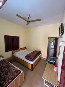 Gujrat Bhawan - Room