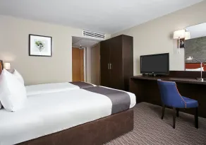 Holiday Inn Belfast by IHG - Zimmer