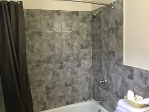 Trunk Road Motel - Salle de bain