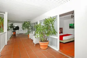 Ramada By Wyndham Cairns City Centre - Room