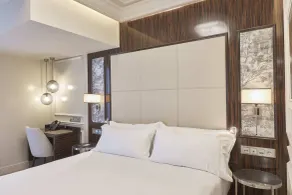 DoubleTree by Hilton A Coruna - Chambre