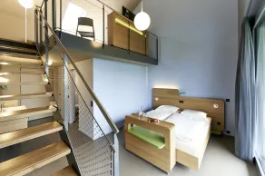 Inselzimmer Superior, mit Dusche/WC und Balkon, 31 m² - Camera