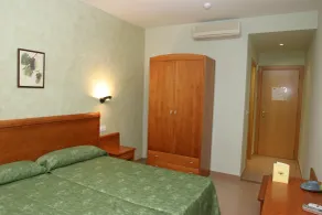 Hotel Fonda Neus - Zimmer