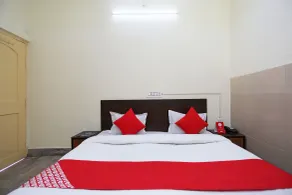 OYO 26808 Shree Ram Residency - Habitación
