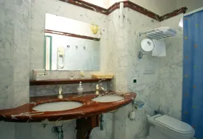Villa Ducale Hotel & Ristorante - Badezimmer