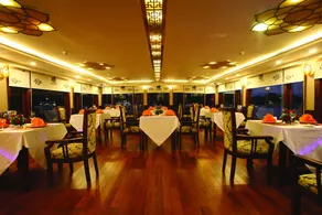 Oriental Sails Cruise - Restaurant