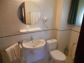 Hotel Carpini - Bathroom