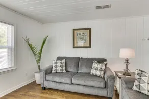 Cozy & Remolded! Near Thomasville Feels Like Home - Interior