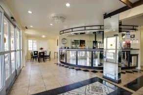 Best Inn & Suites - Réception