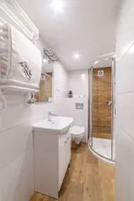 2 Nights Apartments - Badezimmer