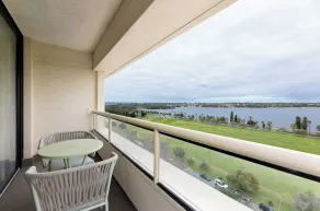 Crowne Plaza Perth by IHG - Room
